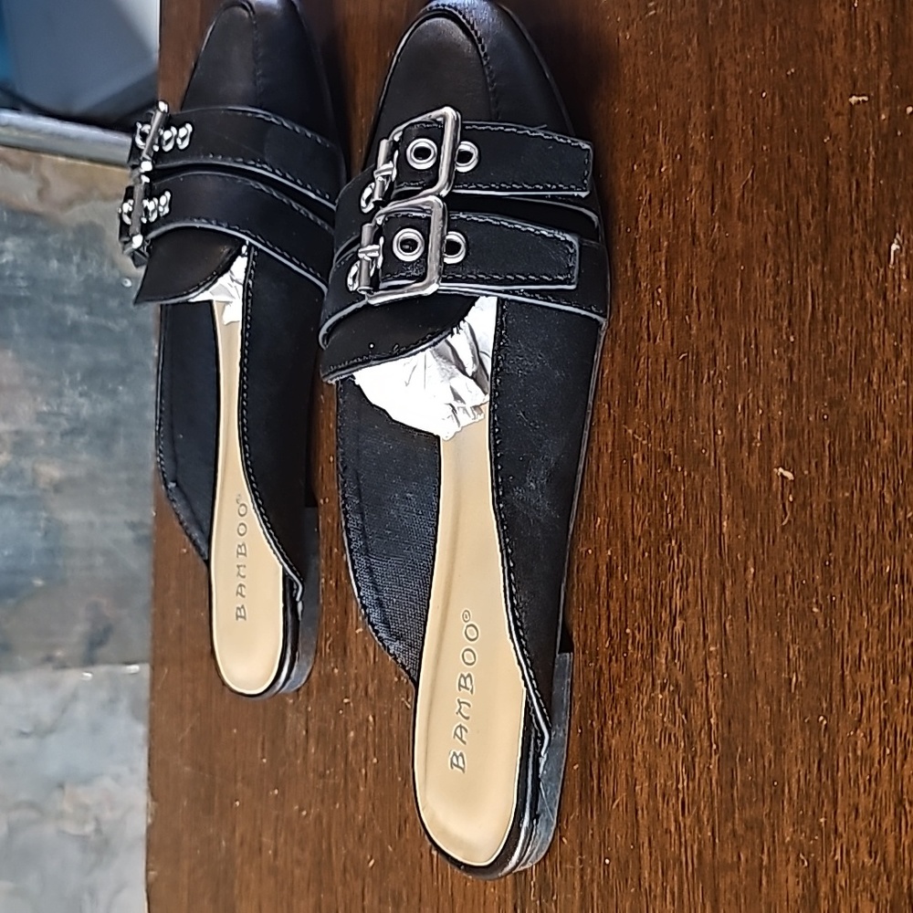 Black buckle flats NWT - Picture 2 of 3